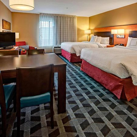 Towneplace Suites By Marriott Hattiesburg Bagian luar foto