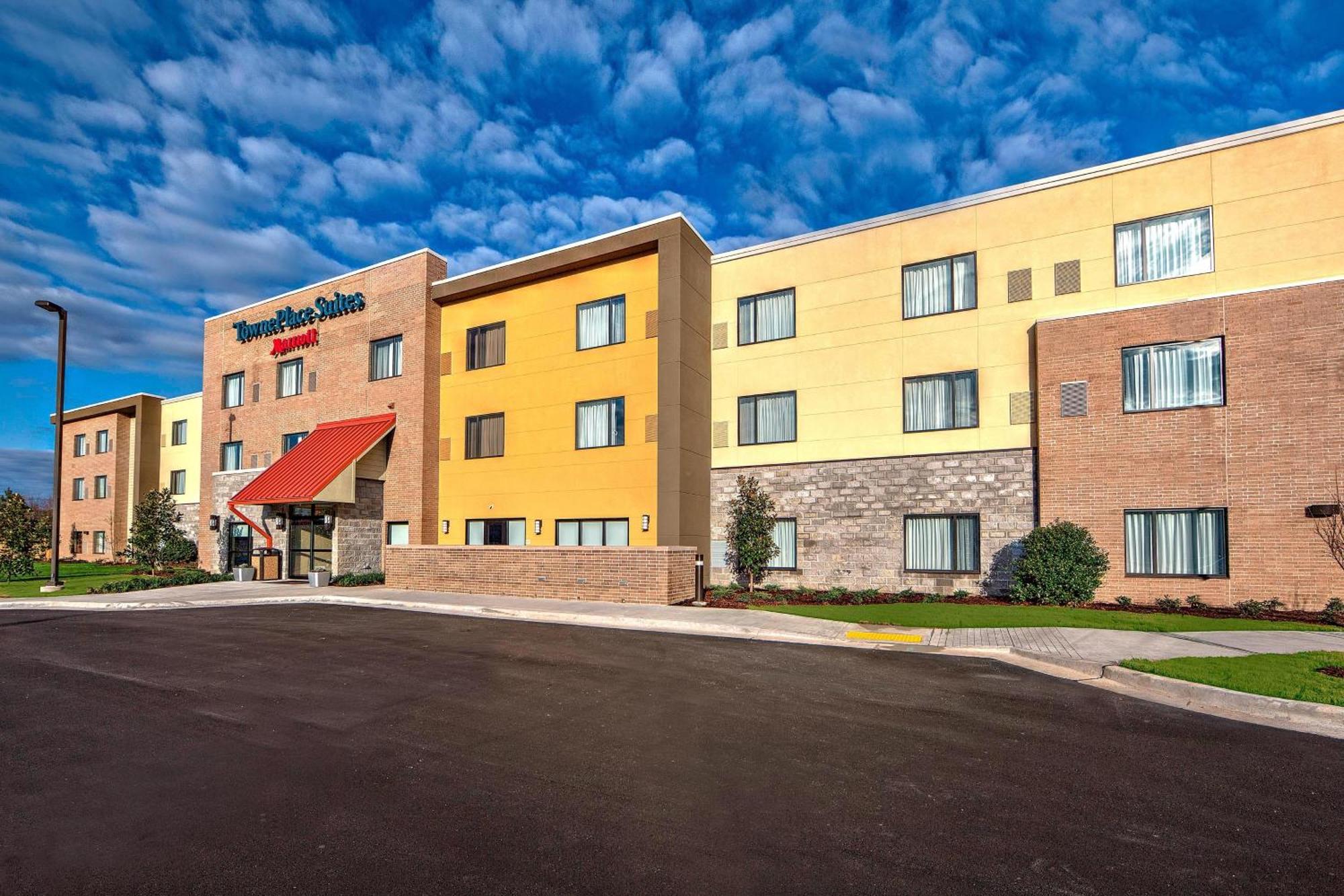 Towneplace Suites By Marriott Hattiesburg Bagian luar foto